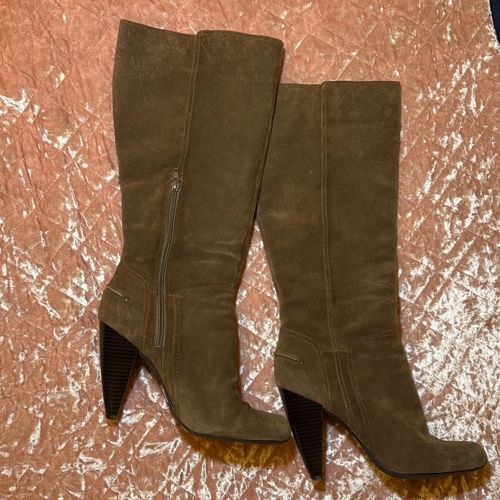 Jessica Simpson Olive Brown Suede Knee Boots with Stacked Heel